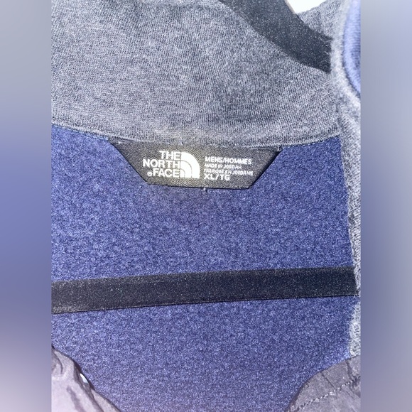 The North Face mens XL 1/4 button sweatshirt - Picture 3 of 5